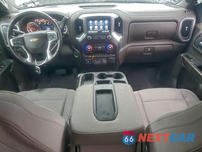Zdjęcie 8 z 13 samochodu: 2021 CHEVROLET SILVERADO K1500 LT VIN:1GCUYDED3MZ244966 - miniatura