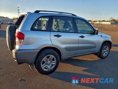 Trzecie zdjęcie samochodu z tyłu: 2002 TOYOTA RAV4 VIN:JTEGH20V826009426 - miniatura