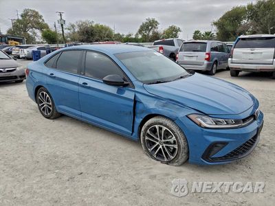 Czwarte zdjęcie samochodu z boku: 2025 VOLKSWAGEN JETTA VIN:3VWBX7BU0SM094262 - miniatura