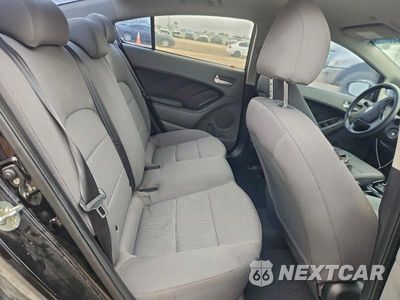 Zdjęcie 10 z 11 samochodu: 2018 KIA FORTE LX VIN:3KPFK4A7XJE225932 - miniatura