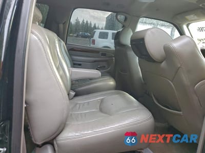Zdjęcie 11 z 14 samochodu: 2004 CADILLAC ESCALADE ESV VIN:3GYFK66N54G302499 - miniatura