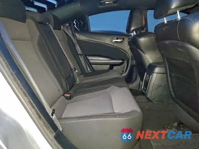 Zdjęcie 10 z 11 samochodu: 2019 DODGE CHARGER SXT VIN:2C3CDXJG5KH757856 - miniatura