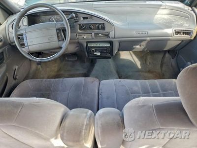 Zdjęcie 8 z 13 samochodu: 1993 FORD TAURUS GL VIN:1FACP52U5PG306544 - miniatura