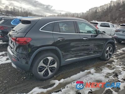 Trzecie zdjęcie samochodu z tyłu: 2025 MERCEDES-BENZ GLA 250 VIN:W1N4N4GB8SJ633501 - miniatura