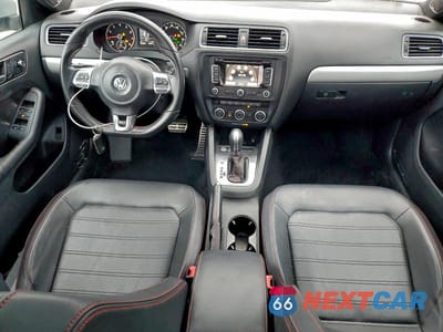 Zdjęcie 8 z 12 samochodu: 2014 VOLKSWAGEN JETTA GLI VIN:3VW4S7AJ8EM211475 - miniatura
