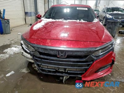 Piąte zdjęcie samochodu w środku: 2018 HONDA ACCORD VIN:1HGCV1F52JA123674 - miniatura