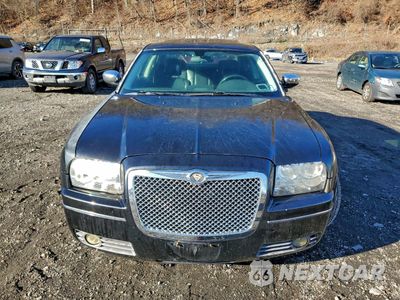 Piąte zdjęcie samochodu w środku: 2011 CHRYSLER 300 TOURING VIN:2C3CA5CV3AH274468 - miniatura