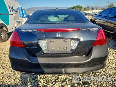 Zdjęcie 6 z 12 samochodu: 2006 HONDA ACCORD EX VIN:1HGCM56796A144122 - miniatura