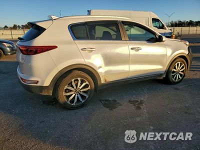 Trzecie zdjęcie samochodu z tyłu: 2017 KIA SPORTAGE EX VIN:KNDPN3AC3H7136152 - miniatura