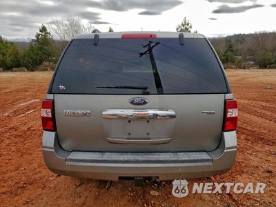 Zdjęcie 6 z 15 samochodu: 2008 FORD EXPEDITION XLT VIN:1FMFU15508LA28542 - miniatura