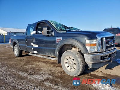 Czwarte zdjęcie samochodu z boku: 2008 FORD F250 SUPER DUTY VIN:1FTSW21RX8EE52309 - miniatura