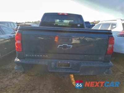 Zdjęcie 6 z 12 samochodu: 2017 CHEVROLET SILVERADO K1500 4WD 2LT VIN:3GCUKREC2HG504057 - miniatura