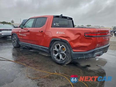 Drugie zdjęcie samochodu z przodu: 2023 RIVIAN R1T ADVENTURE VIN:7FCTGAAA7PN020615 - miniatura
