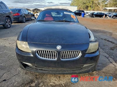 Piąte zdjęcie samochodu w środku: 2006 BMW Z4 3.0SI VIN:4USBU53576LW91823 - miniatura