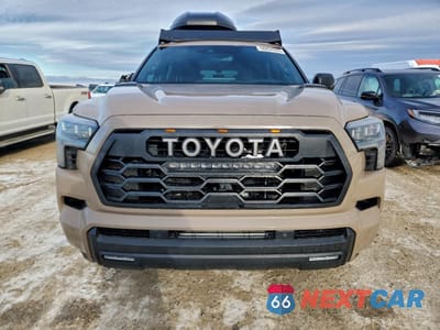 Piąte zdjęcie samochodu w środku: 2025 TOYOTA SEQUOIA SR5 VIN:7SVAAABA6SX059972 - miniatura