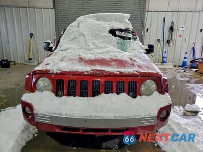 Piąte zdjęcie samochodu w środku: 2010 JEEP PATRIOT LIMITED VIN:1J4NF4GB3AD642364 - miniatura