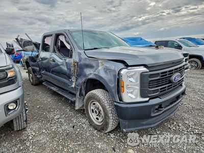 Czwarte zdjęcie samochodu z boku: 2024 FORD F250 SUPER DUTY VIN:1FT7W2BAXREC30157 - miniatura