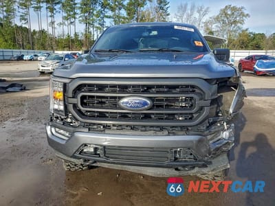 Piąte zdjęcie samochodu w środku: 2023 FORD F150 SUPERCREW VIN:1FTFW1E53PFB57015 - miniatura