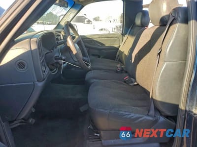 Zdjęcie 7 z 12 samochodu: 2000 CHEVROLET SILVERADO C1500 VIN:1GCEC14W6YZ196860 - miniatura