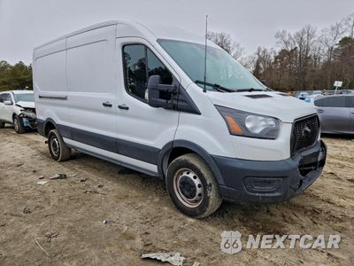Czwarte zdjęcie samochodu z boku: 2023 FORD TRANSIT T-250 VIN:1FTBR1C85PKA86832 - miniatura