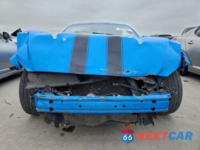 Piąte zdjęcie samochodu w środku: 2017 FORD MUSTANG VIN:1FATP8UH1H5278790 - miniatura