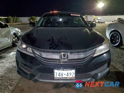 Piąte zdjęcie samochodu w środku: 2016 HONDA ACCORD LX VIN:1HGCR2F40GA227638 - miniatura