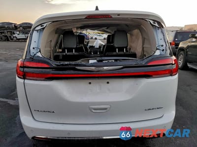 Zdjęcie 6 z 14 samochodu: 2024 CHRYSLER PACIFICA LIMITED VIN:2C4RC1GG0RR142469 - miniatura