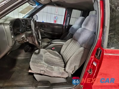 Zdjęcie 7 z 12 samochodu: 2000 CHEVROLET S TRUCK S10 VIN:1GCCT19W8Y8291149 - miniatura