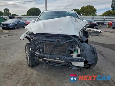 Piąte zdjęcie samochodu w środku: 2016 MERCEDES-BENZ GLE 350 VIN:4JGDA5JB4GA744843 - miniatura