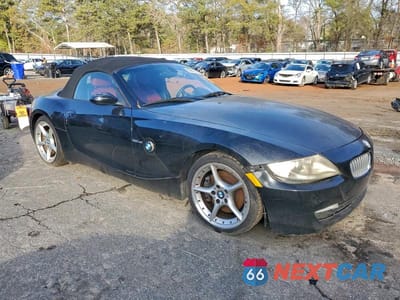 Czwarte zdjęcie samochodu z boku: 2006 BMW Z4 3.0SI VIN:4USBU53576LW91823 - miniatura