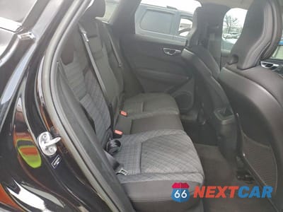 Zdjęcie 11 z 12 samochodu: 2023 VOLVO XC60 CORE VIN:YV4L12RV5P1227240 - miniatura