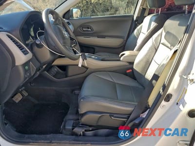 Zdjęcie 7 z 13 samochodu: 2017 HONDA HR-V LX VIN:3CZRU6H31HM723971 - miniatura
