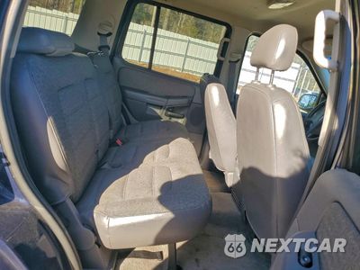 Zdjęcie 10 z 14 samochodu: 2002 FORD EXPLORER XLS VIN:1FMZU62E72ZC44455 - miniatura