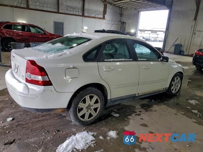 Trzecie zdjęcie samochodu z tyłu: 2006 VOLVO S40 2.4I VIN:YV1MS382862175039 - miniatura