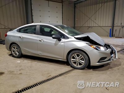 Czwarte zdjęcie samochodu z boku: 2016 CHEVROLET CRUZE LT VIN:1G1BE5SM2G7241270 - miniatura
