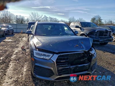 Piąte zdjęcie samochodu w środku: 2018 AUDI Q3 PREMIUM PLUS VIN:WA1JCCFS6JR016796 - miniatura