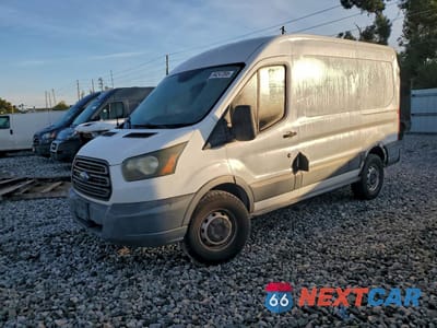 2015 FORD TRANSIT T-250 1FTYR1CM9FKA29183 - główne zdjęcie licytacji z USA - miniatura