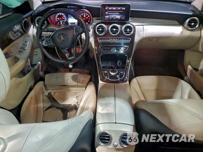 Zdjęcie 8 z 12 samochodu: 2017 MERCEDES-BENZ C 300 VIN:WDDWF4JB3HR236137 - miniatura