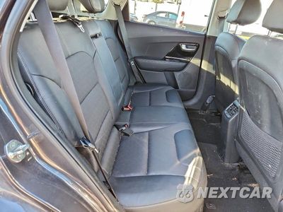 Zdjęcie 11 z 13 samochodu: 2018 KIA NIRO EX VIN:KNDCC3LC9J5135638 - miniatura