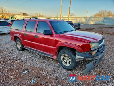 Czwarte zdjęcie samochodu z boku: 2002 CHEVROLET SUBURBAN K1500 VIN:1GNFK16Z02J304112 - miniatura