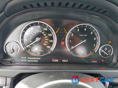 Zdjęcie 9 z 12 samochodu: 2014 BMW X5 XDRIVE50I VIN:5UXKR6C54E0J72420 - miniatura