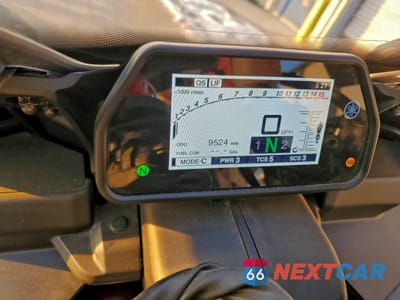 Zdjęcie 7 z 9 samochodu: 2016 YAMAHA YZFR1 VIN:JYARN39E6GA001873 - miniatura
