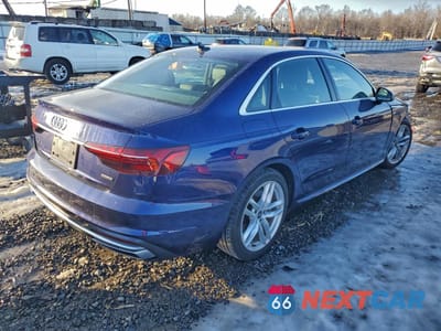 Trzecie zdjęcie samochodu z tyłu: 2023 AUDI A4 PREMIUM PLUS 45 VIN:WAUEAAF46PN020671 - miniatura