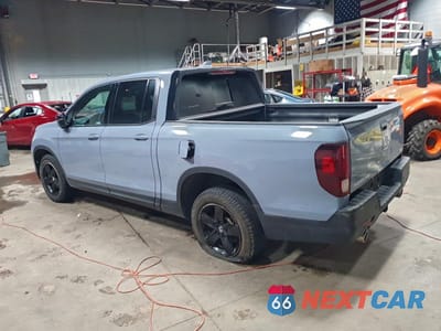 Drugie zdjęcie samochodu z przodu: 2023 HONDA RIDGELINE BLACK EDITION VIN:5FPYK3F82PB060571 - miniatura