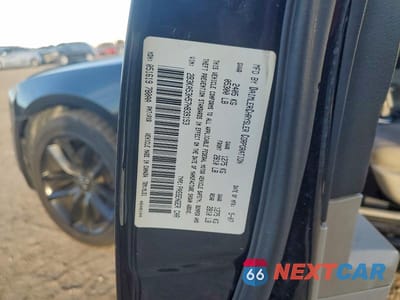 Zdjęcie 12 z 12 samochodu: 2007 DODGE CHARGER R/T VIN:2B3KA53H57H839153 - miniatura