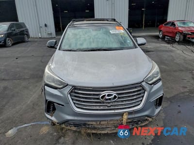 Piąte zdjęcie samochodu w środku: 2017 HYUNDAI SANTA FE VIN:KM8SR4HF5HU257010 - miniatura