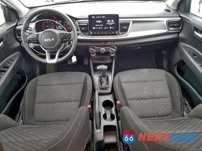 Zdjęcie 8 z 13 samochodu: 2022 KIA RIO LX VIN:3KPA24AD5NE464150 - miniatura