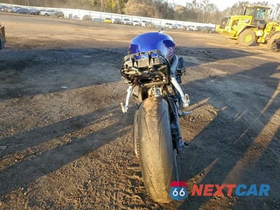 Czwarte zdjęcie samochodu z boku: 2007 YAMAHA YZFR6 S VIN:JYARJ06E37A033744 - miniatura