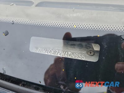 Zdjęcie 12 z 14 samochodu: 2002 FORD F250 SUPER DUTY VIN:3FTNW20F72MA04955 - miniatura