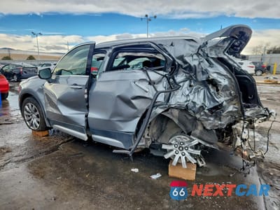 Drugie zdjęcie samochodu z przodu: 2023 CADILLAC XT4 PREMIUM LUXURY VIN:1GYFZDR42PF200490 - miniatura